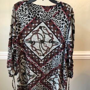 Comfortable Cato Top